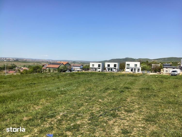 Teren de 402 mp, în Șelimbăr