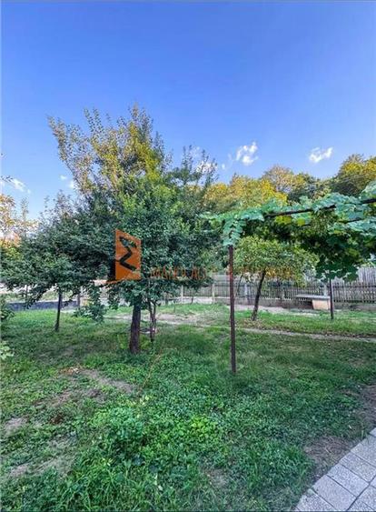 Casă individuală cu 4 camere cu Teren 600 Mp în Sărata-Monteoru