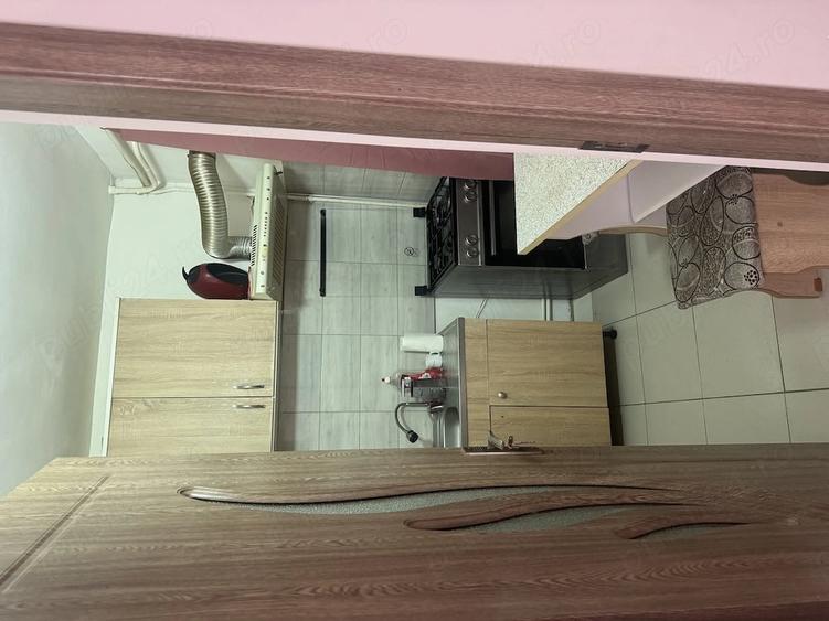 Garsonieră decomandată în Central