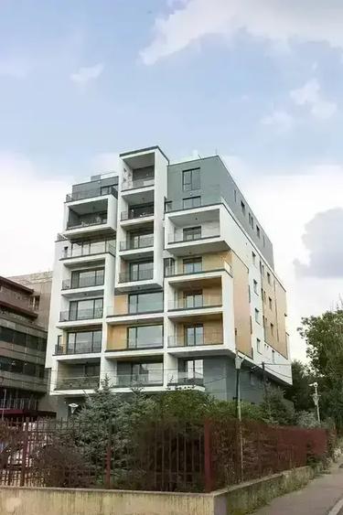 APARTAMENT 3 CAMERE  TERASA I LUX I ZONA FLOREASCA I COMISION 0 - 1