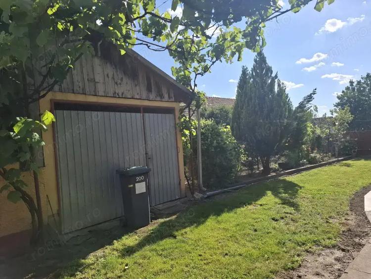 Casă cu 5 camere cu Teren 2117 Mp în Nădlac