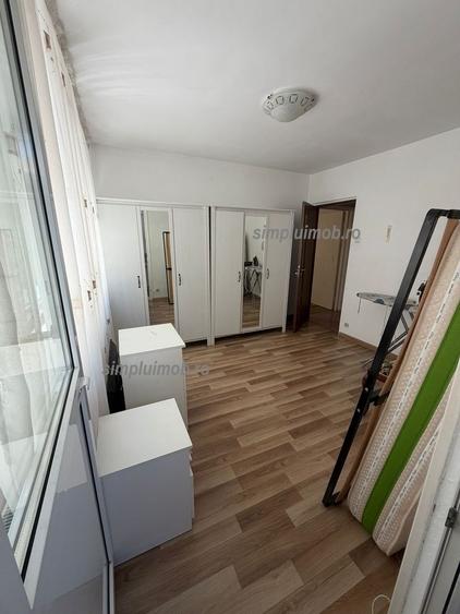 Apartament cu 2 camere semidecomandat, mobilat în Baba Novac