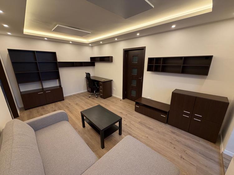Apartament cu 2 camere semidecomandat în Lizeanu