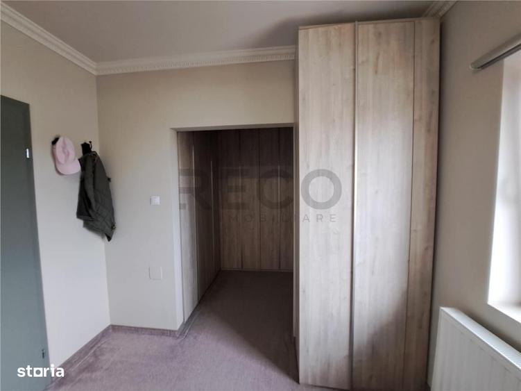 Casă cu 4 camere cu Teren 500 Mp în Central