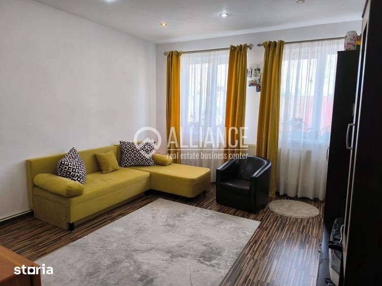 Apartament cu 3 camere, mobilat în Palas