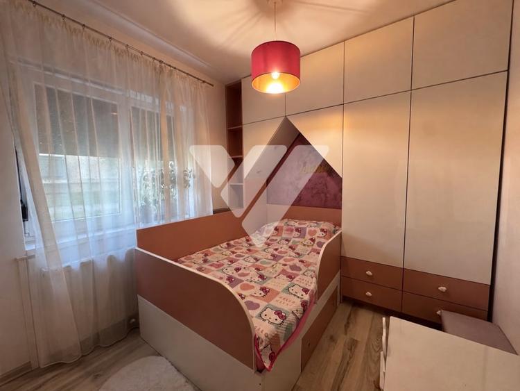 Apartament cu 3 camere semidecomandat, mobilat în Turnișor