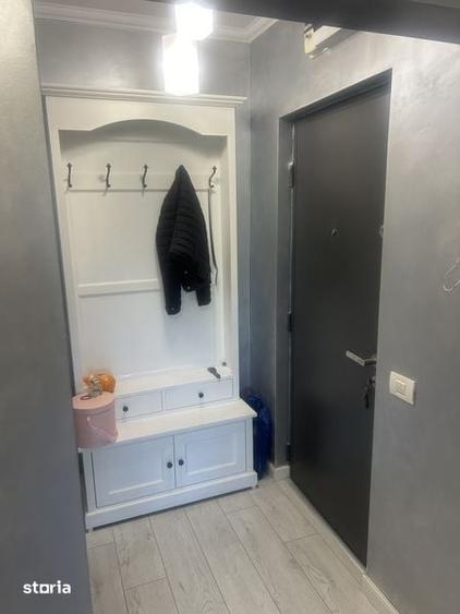 Apartament cu 3 camere decomandat în Tomis III