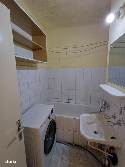 Garsonieră în Decebal