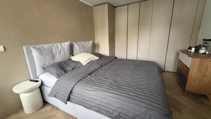 Apartament cu 3 camere decomandat, mobilat în Ultracentral