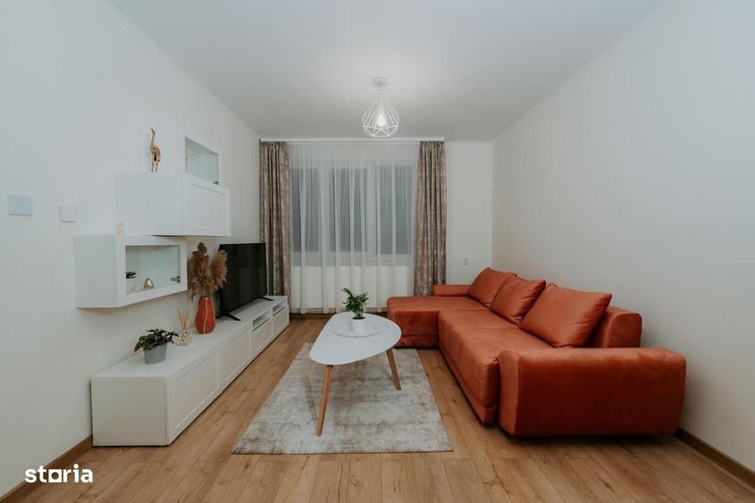 Apartament cu 2 camere semidecomandat în Cornișa