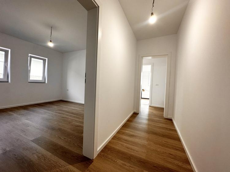 Duplex cu 3 camere cu Teren 351 Mp în Șag