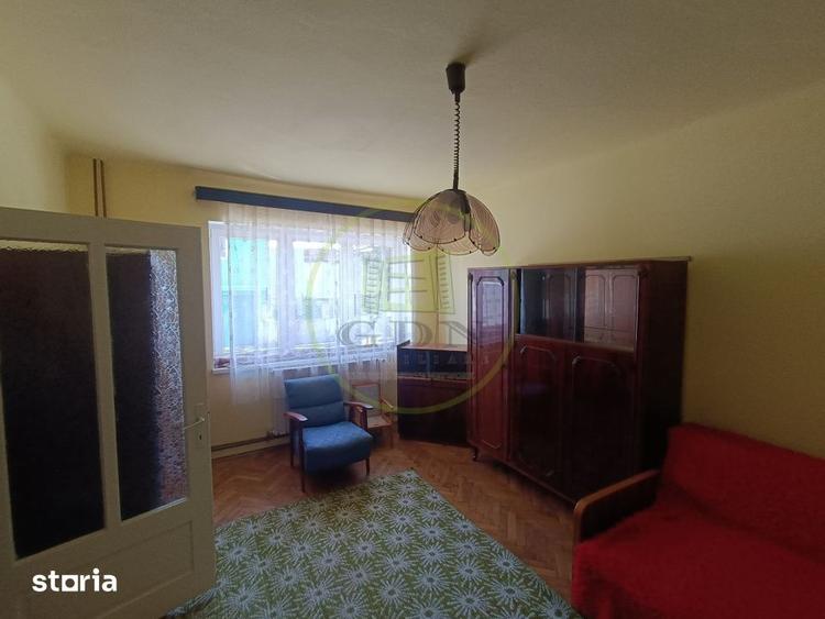 Casă cu 5 camere cu Piscina în Central