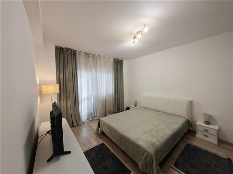 Apartament cu 2 camere semidecomandat în Central — fotografia 1