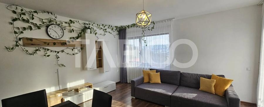 Apartament cu 3 camere semidecomandat, mobilat în Florești