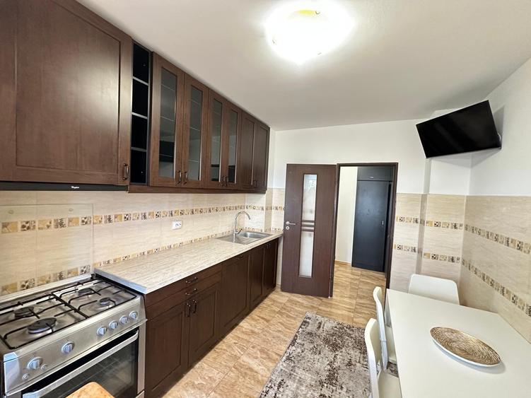 Apartament cu 2 camere decomandat, mobilat în Olteniței