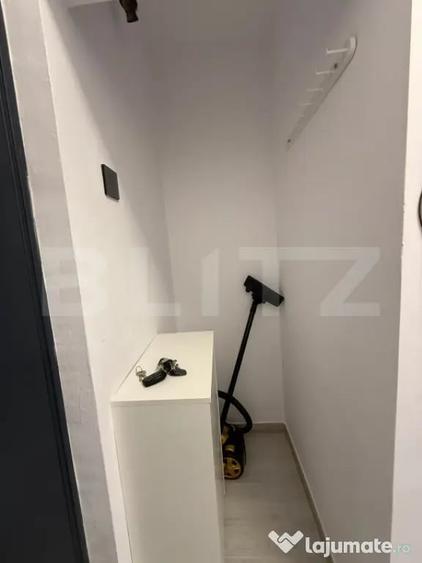 Apartament cu 2 camere semidecomandat în Democrației