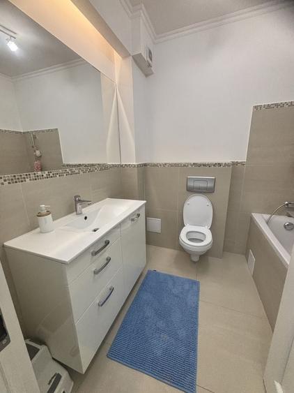 Apartament cu 2 camere decomandat în Florești