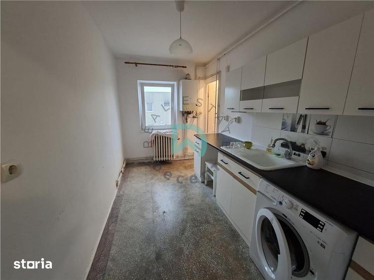 Apartament cu 4 camere în Centrul Civic