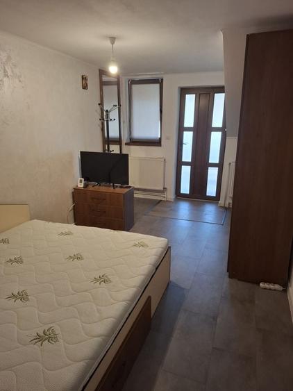 Garsonieră în Prundu