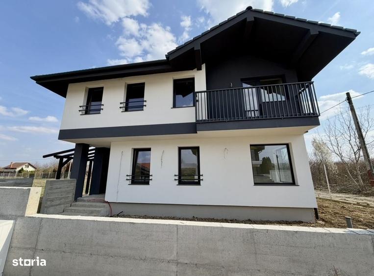 Casă cu 4 camere în Someșeni