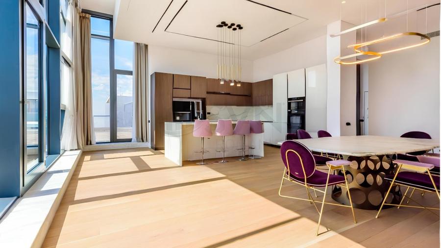 Apartament cu 4 camere decomandat, mobilat în Herăstrău