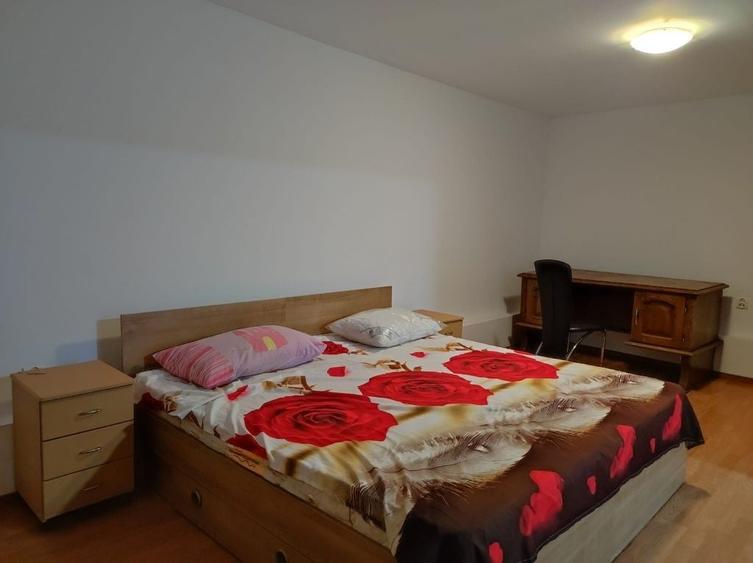 Casă cu 4 camere în Dosu Bricii