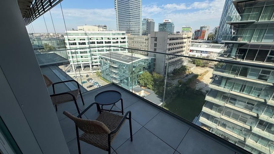 Apartament cu 2 camere decomandat în Aviației