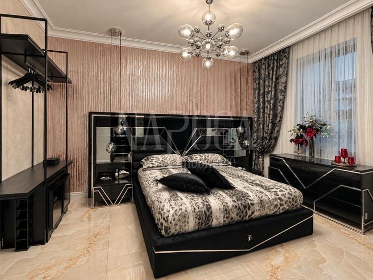 Apartament cu 4 camere semidecomandat, mobilat în Ultracentral