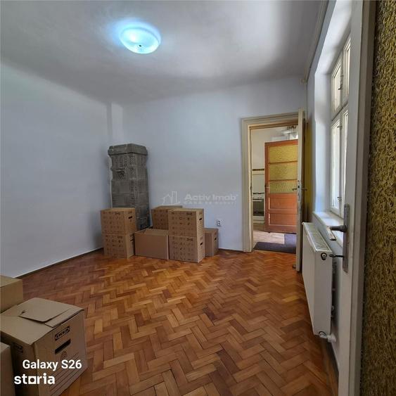 apartament 3 camere la curte, pivnita, centrala, Armeneasca- Mosilor - 2
