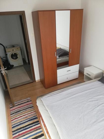 Apartament cu 2 camere semidecomandat în Lipovei
