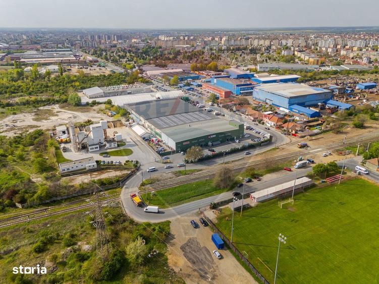 Spațiu comercial, de 1,271 mp, în Nord