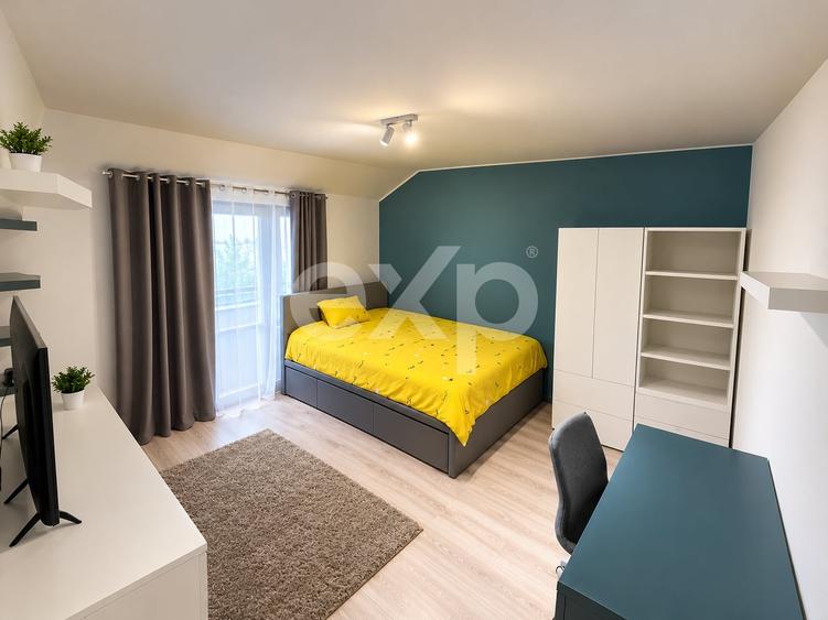 Duplex cu 4 camere cu Canalizare în Trivale