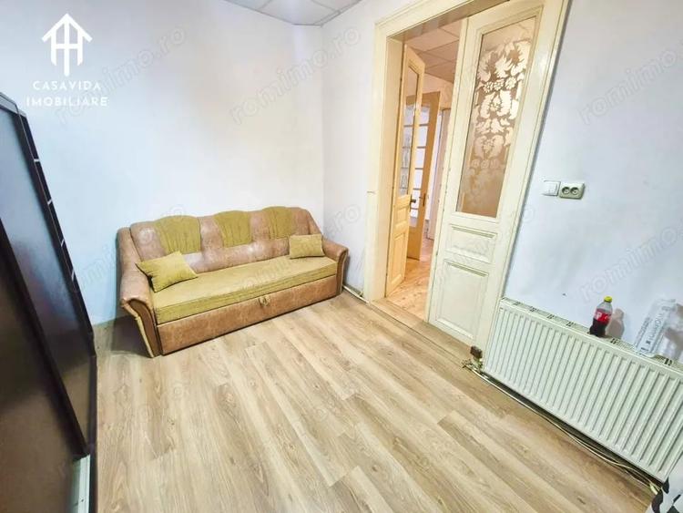 Casă cu 2 camere semidecomandat în Lugoj