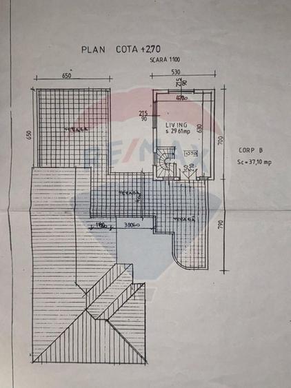 Casă individuală cu 6 camere cu Teren 1440 Mp în Aradul Nou