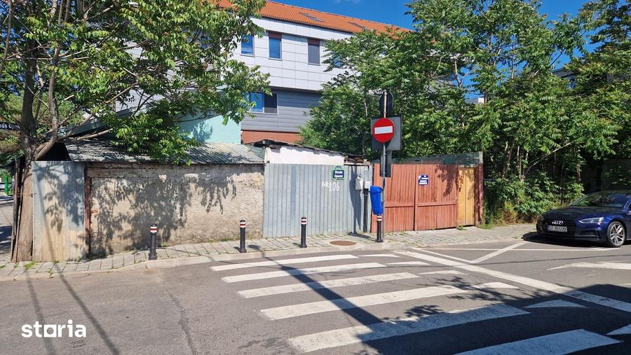 Teren de 412 mp, în Tei
