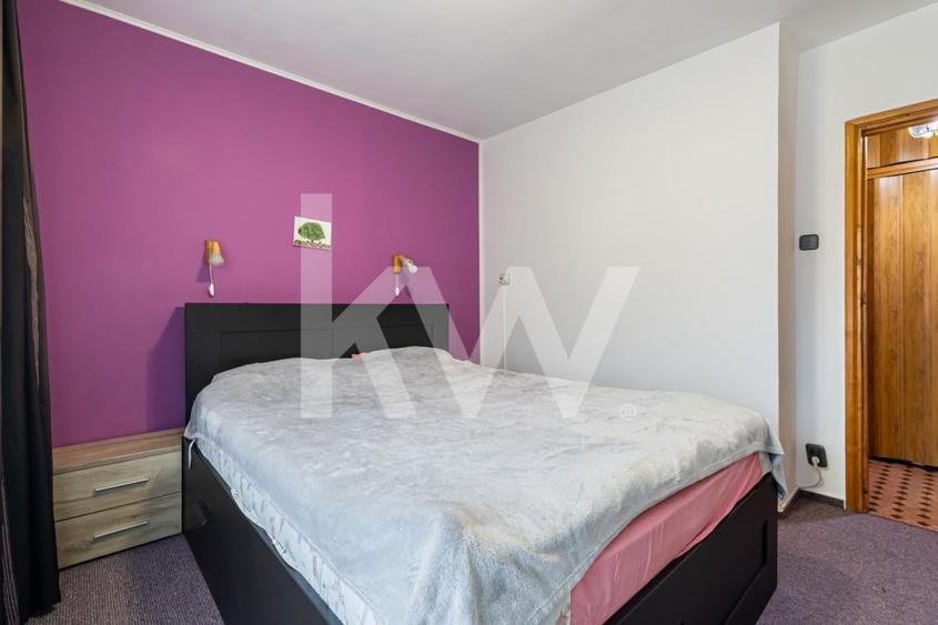 Apartament cu 4 camere decomandat în Răcădău