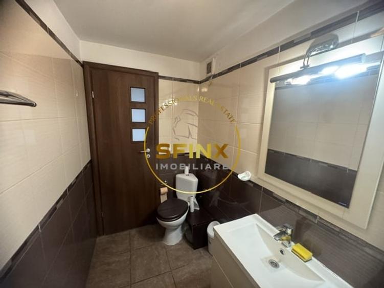 Apartament cu 2 camere semidecomandat, mobilat în Central
