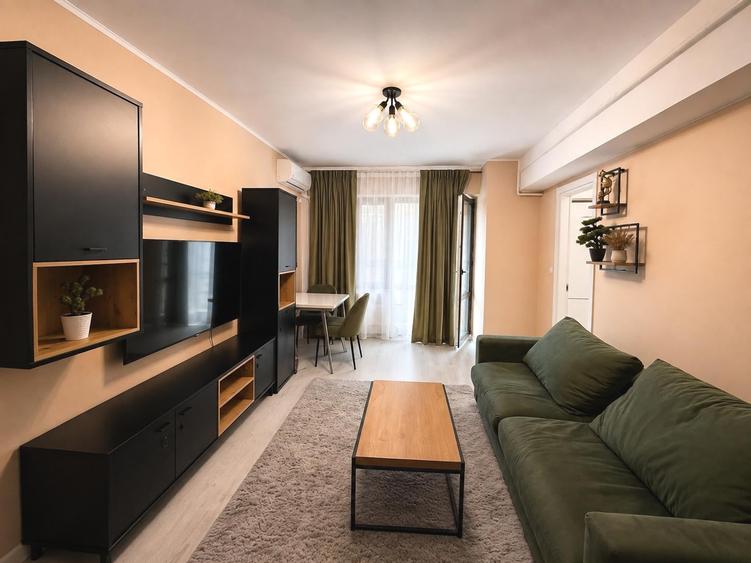 Apartament cu 3 camere, mobilat în Nicolina
