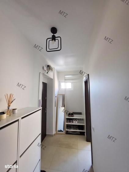 Apartament cu 3 camere semidecomandat în Dorobanți