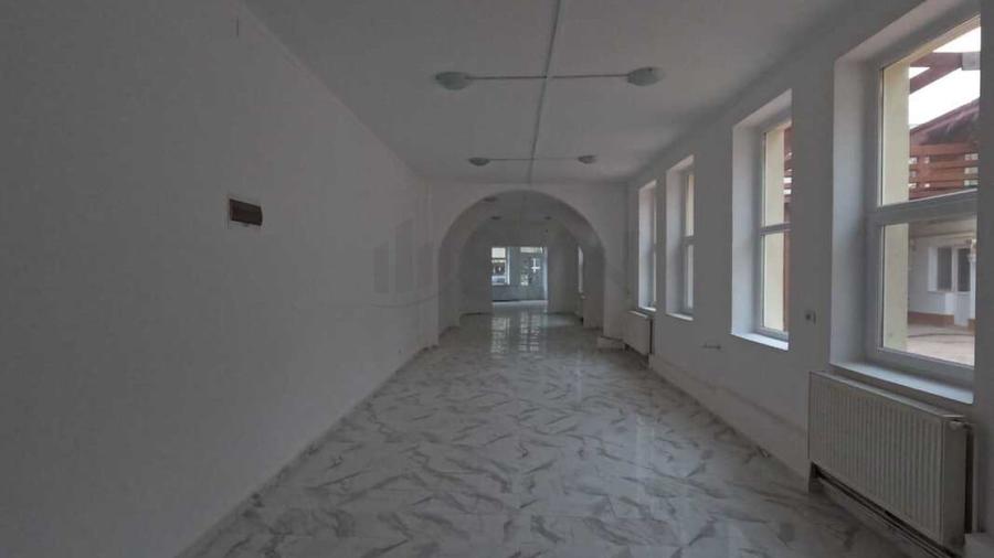 Birou, de 100 mp, în Alba Iulia