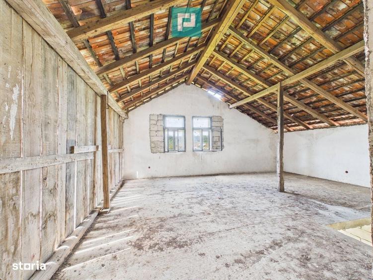 Casă cu 4 camere în Donceni