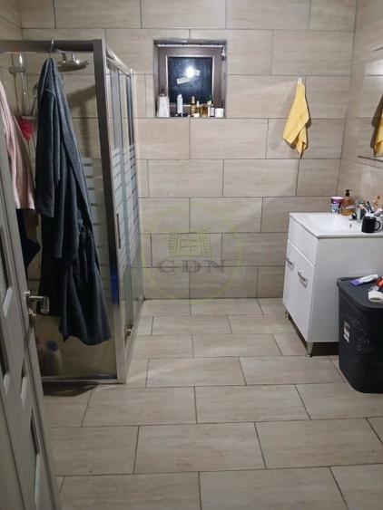 Casă individuală cu 5 camere cu Canalizare în Exterior Nord