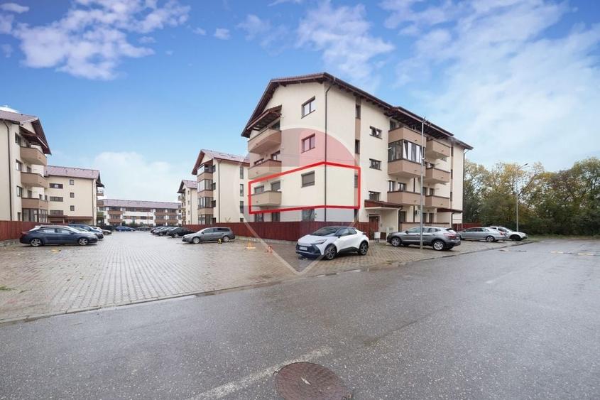 Apartament cu 2 camere, mobilat în Sânpetru