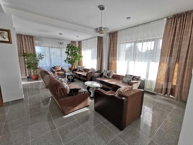 Hotel/Pensiune, de 458 mp, în Goicea