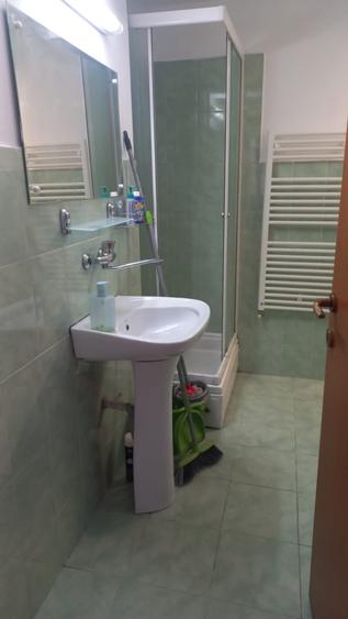 Apartament 3 camere Zona Colina - 9