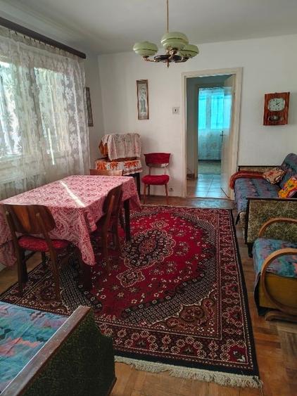 Apartament cu 2 camere nedecomandat, mobilat în Central