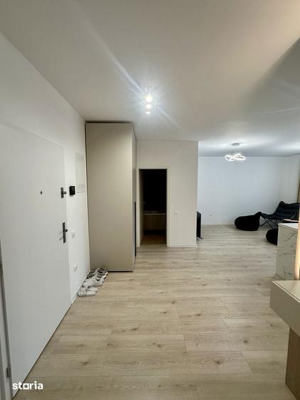 Apartament cu 2 camere în Tractorul