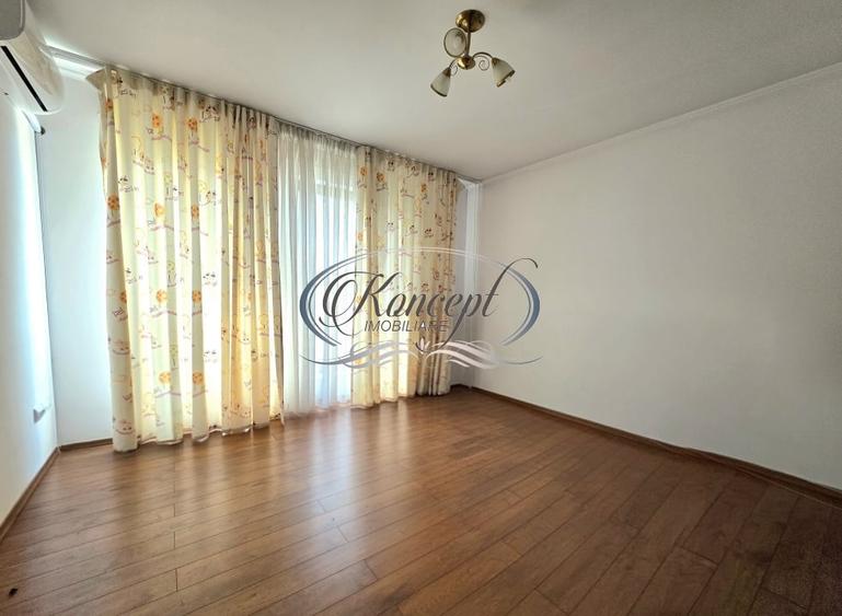 Casă individuală cu 5 camere cu Canalizare în Gheorgheni