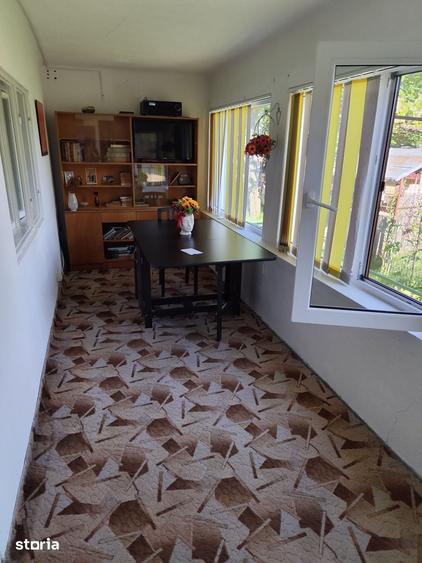 Casă cu 4 camere cu Teren 1500 Mp în Șotrile
