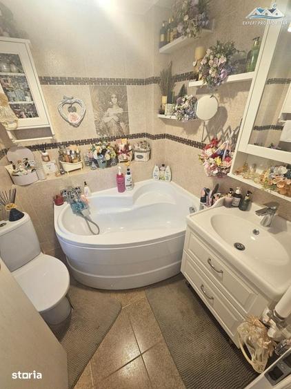Apartament cu 3 camere în Chitila